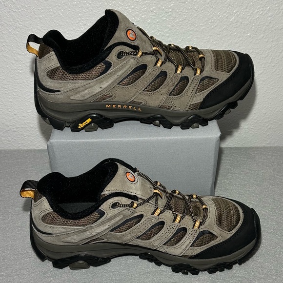 Merrell Men's Moab 3 Low Vent Hiking Shoes - Picture 4 of 12